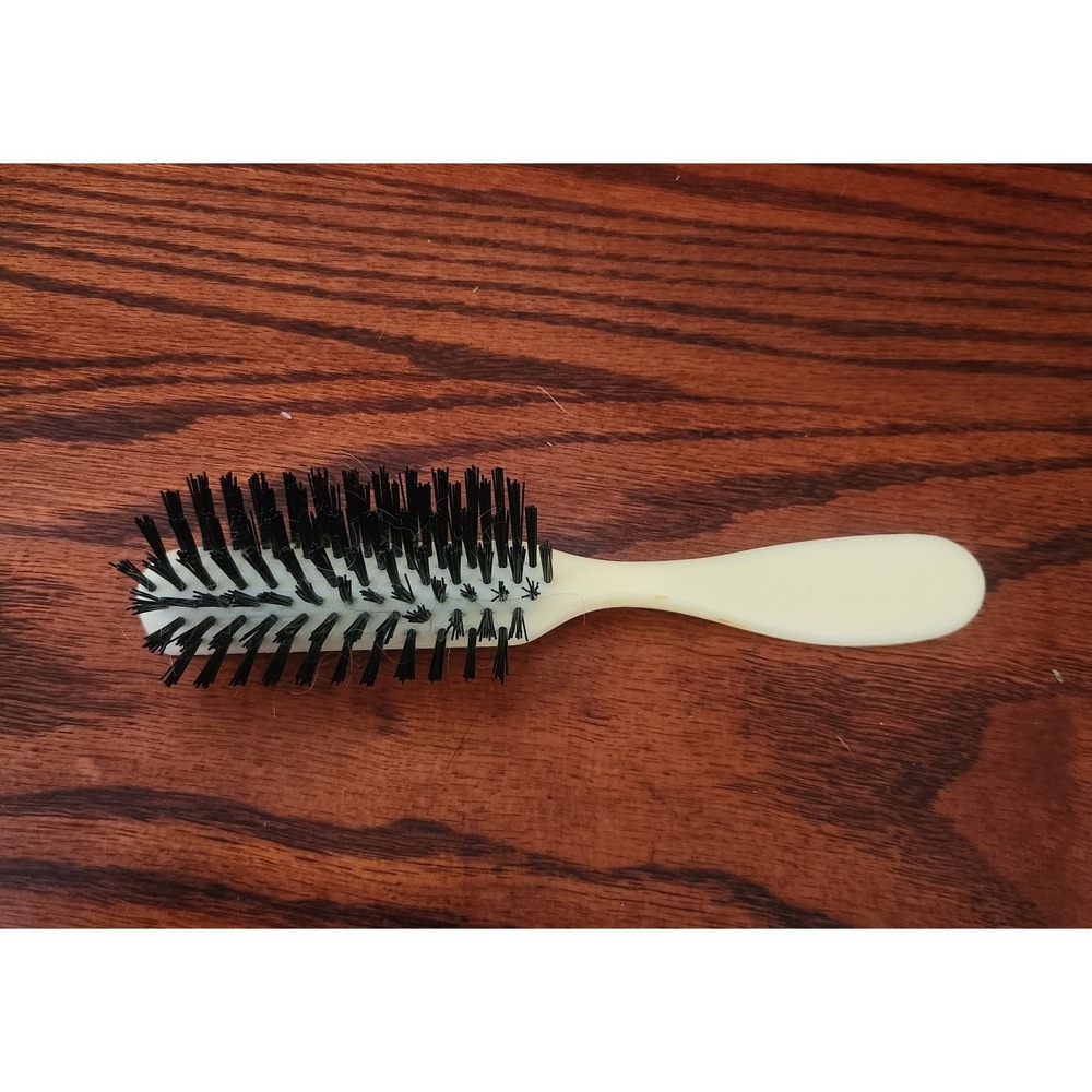 Vintage White Nylon Hairbrush Plastic Firm‎ Bristles Good Used Condition